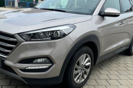 Hyundai TUCSON 118.562 km 13.999 € Achstetten 88480
