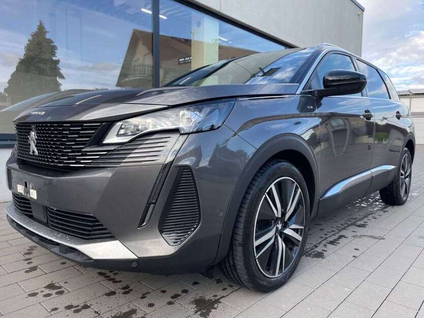 Peugeot 5008 201.000 km 18.990 € Neu-Ulm 89233