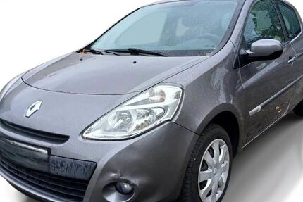 Renault Clio 68.200 km 4.444 &euro; Geislingen an der Steige 73312