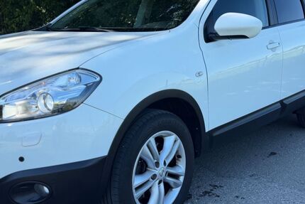 Nissan Qashqai 162.550 km 5.850 &euro; neu-ulm 89231