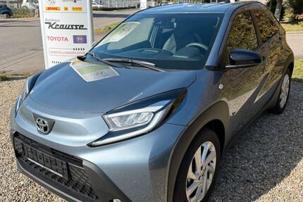 Toyota Aygo (X) 3.025 km 15.990 € Ehingen 89584