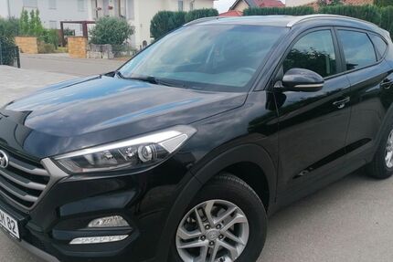 Hyundai TUCSON 130.000 km 11.700 &euro; Ichenhausen 89335
