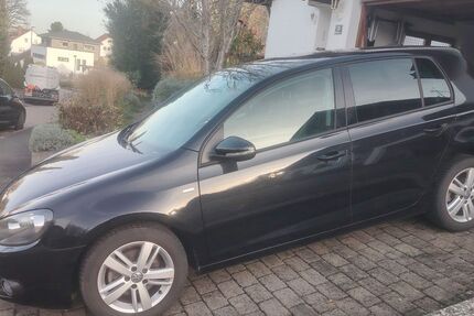 VW Golf 49.500 km 9.600 &euro; Senden 89250