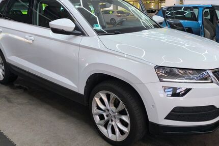 Skoda Karoq 109.000 km 21.900 &euro; Neu Ulm 89231