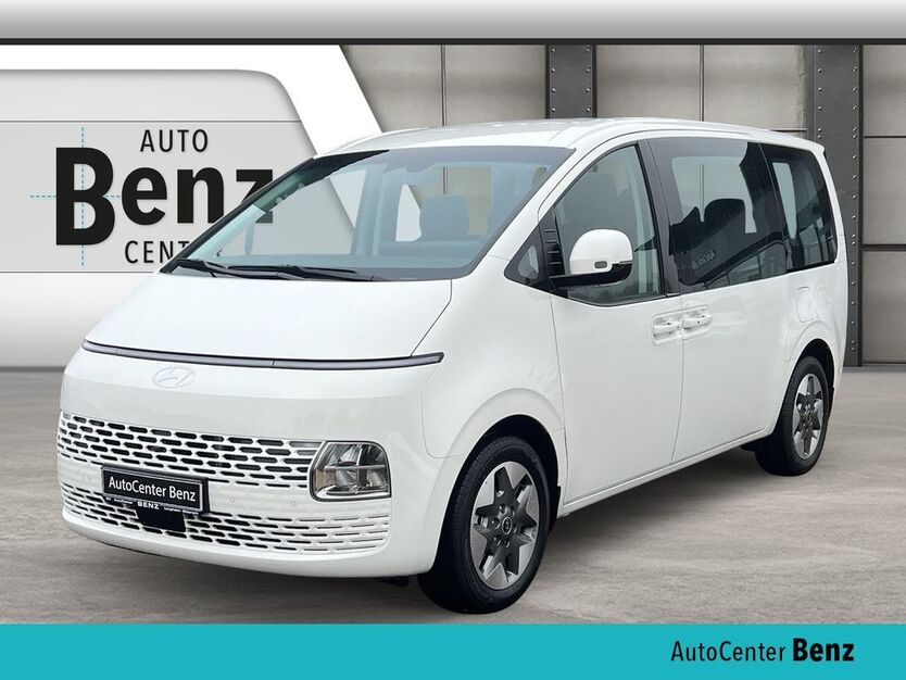 Hyundai STARIA 7.000 km 43.790 € Laupheim 88471