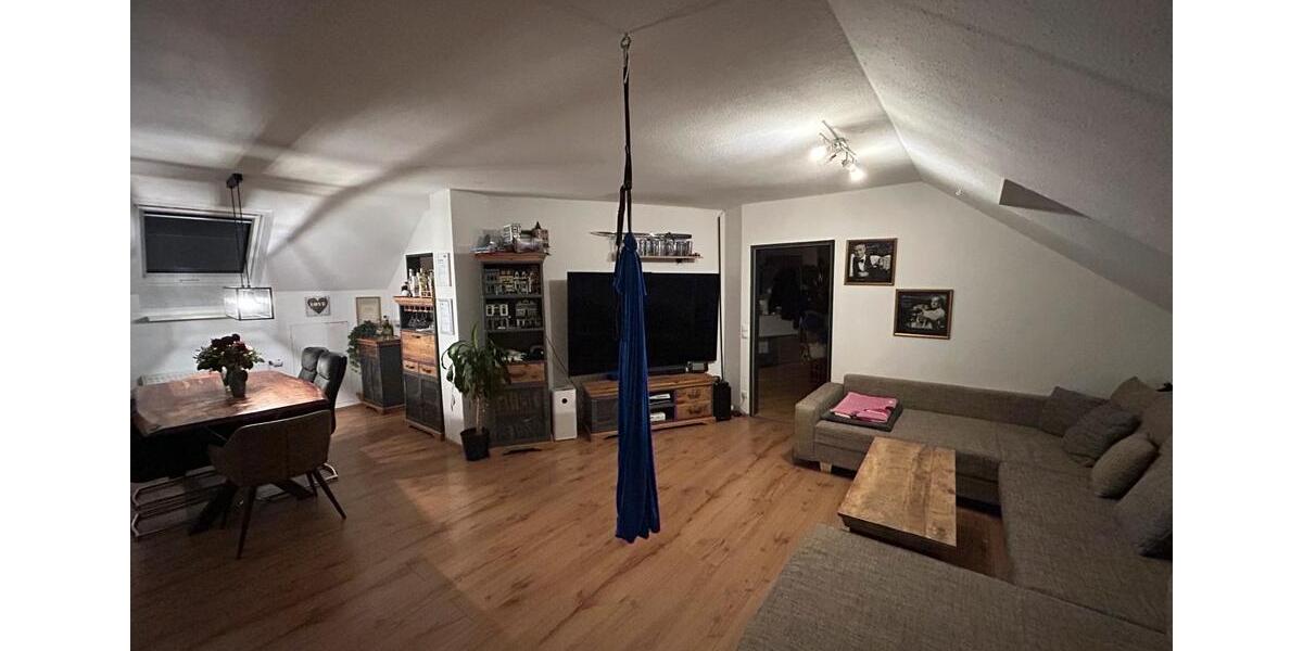 Dachgeschoßwohnung Senden - 3.5 Zimmer, 84 m&sup2;, 310.000&euro; | Angebot:24820477