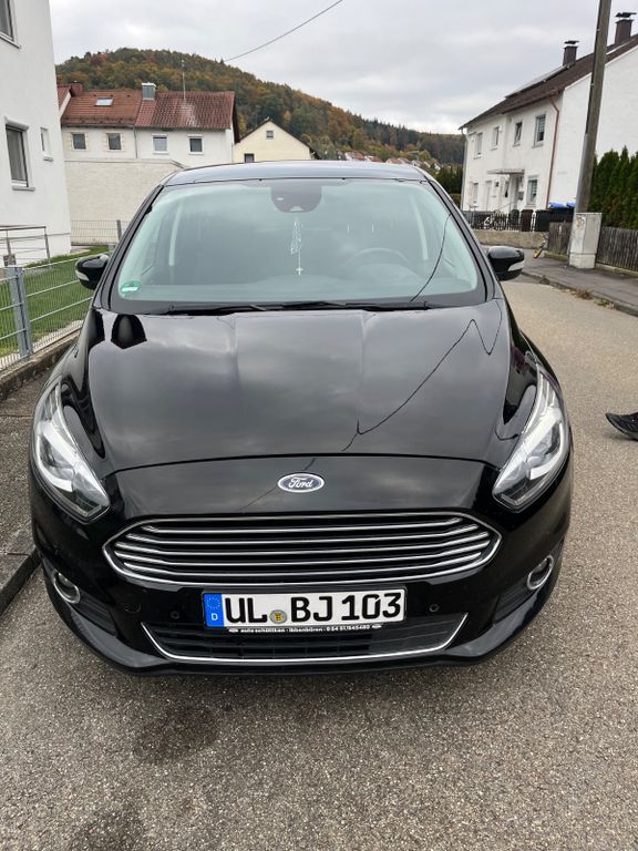 Ford S-Max 126.000 km 20.000 € Schelklingen 89601