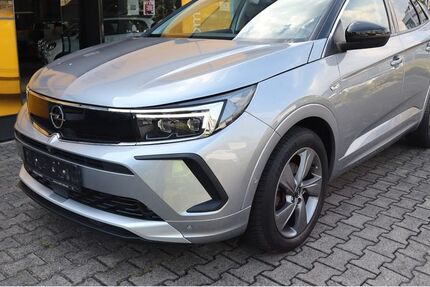 Opel Grandland (X) 52.000 km 20.950 &euro; Ulm 89073