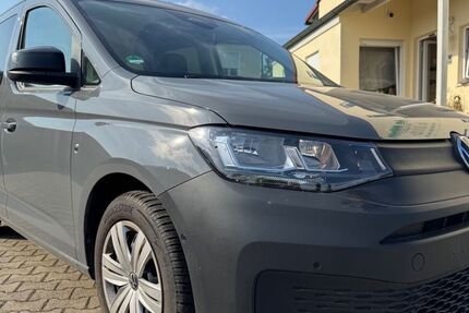 VW Caddy 13.752 km 33.990 &euro; Ichenhausen 89335
