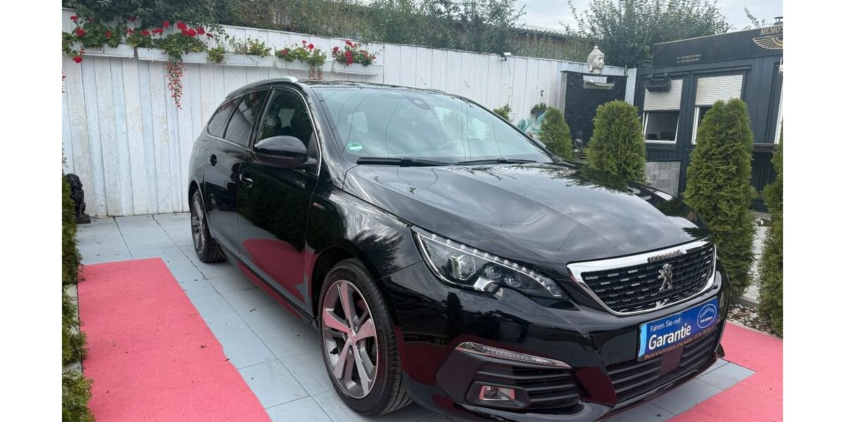 Peugeot 308 98.000 km 12.500 € Ichenhausen 89335