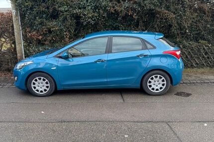 Hyundai i30 112.000 km 7.500 &euro; Günzburg 89312