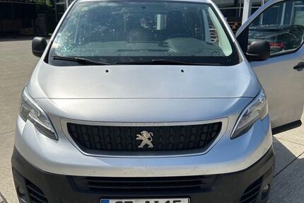 Peugeot Expert 88.000 km 16.000 &euro; Leipheim 89340