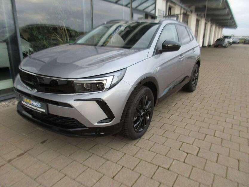 Opel Grandland X 1.350 km 25.900 € Gerstetten-Dettingen 89547