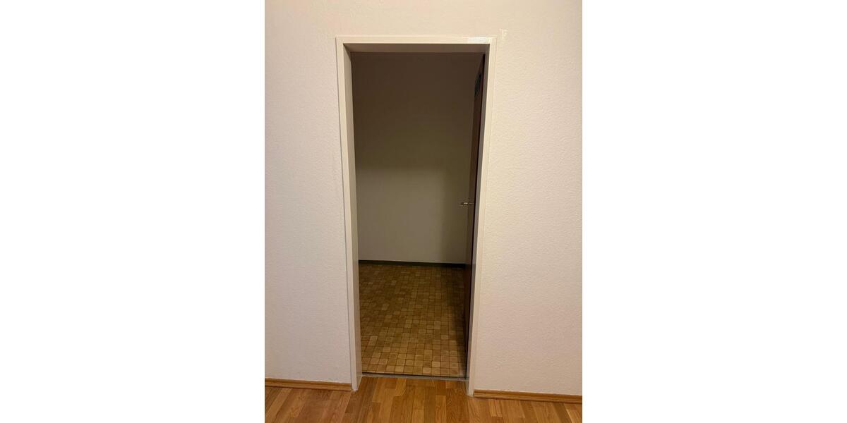Erdgeschoßwohnung Ulm Donautal - 3.5 Zimmer, 96 m&sup2;, 355.000&euro; | Angebot:27250095