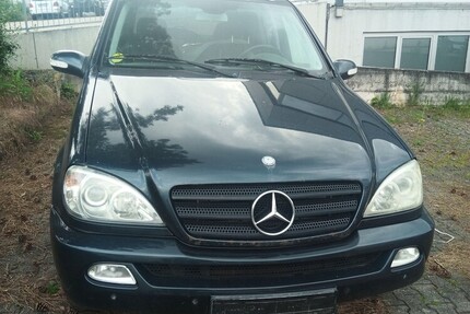 Mercedes-Benz ML 270 410.000 km 3.000 € Blaustein 89134