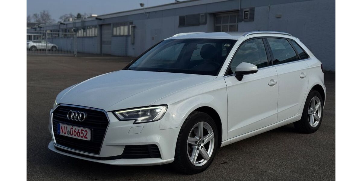 Audi A3 320.000 km 8.990 &euro; Elchingen 89275