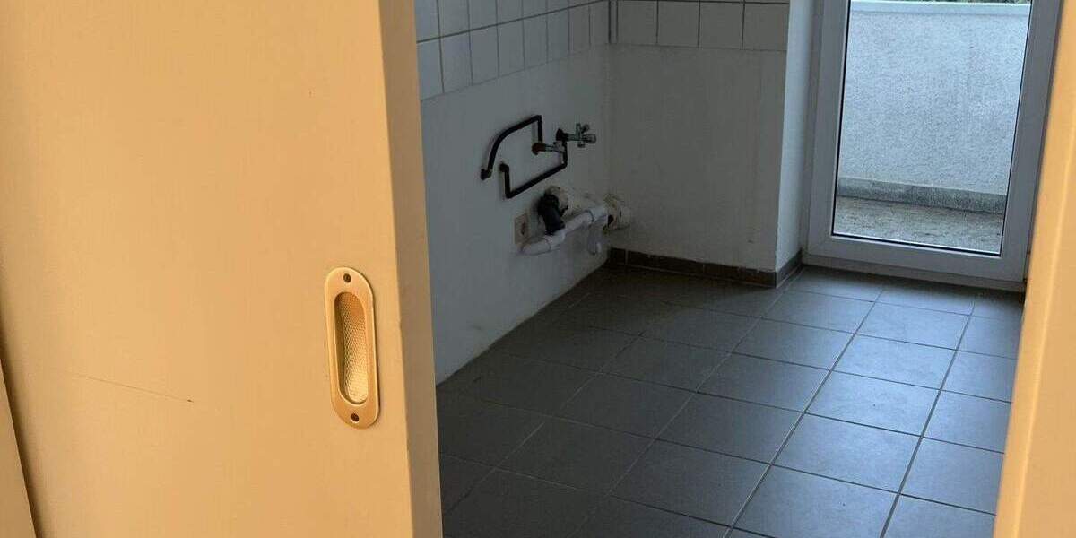 Etagenwohnung Ulm Oststadt - 2 Zimmer, 65 m&sup2;, 230.000&euro; | Angebot:24836480