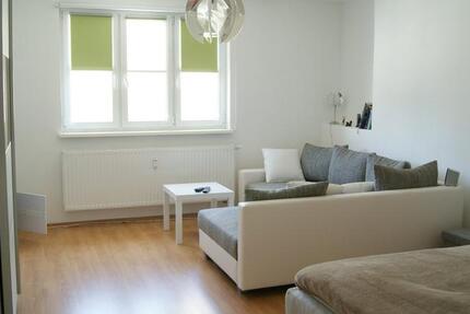 1,5-Zimmer Wohnung mit Balkon in Langenau - Hörvelsingen 1 zimmer