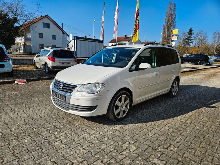 VW Touran 230.000 km 1.599 € Dillingen an der Donau 89407