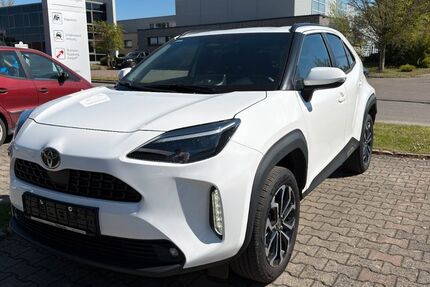 Toyota Yaris Cross 6.414 km 25.990 &euro; Ehingen 89584