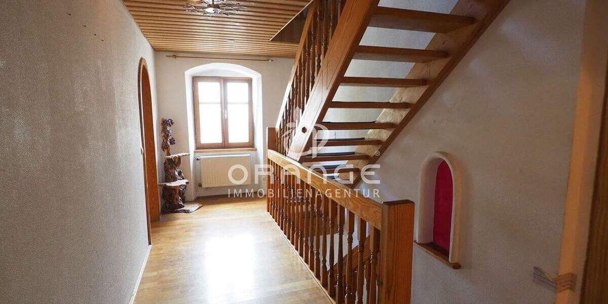 Mehrfamilienhaus, Wohnhaus Niederstotzingen - 5 Zimmer, 157 m&sup2;, 195.000&euro; | Angebot:25670711