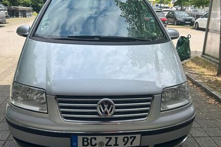 VW Sharan
