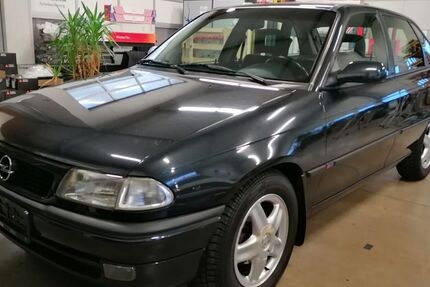 Opel Astra 101.233 km 9.000 &euro; Ulm 89079