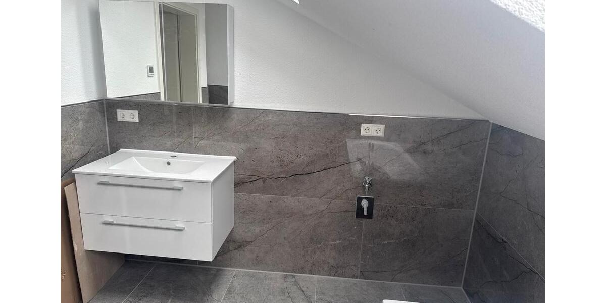 Exklusive 4-Zimmer Wohnung(inkl neuer Küche in Toplage 4 zimmer