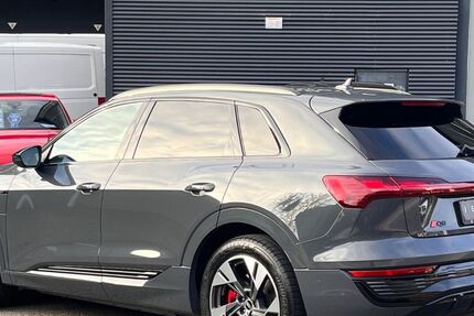 Audi Q8 e-tron 22.700 km 48.999 &euro; Geislingen / Eybach 73312