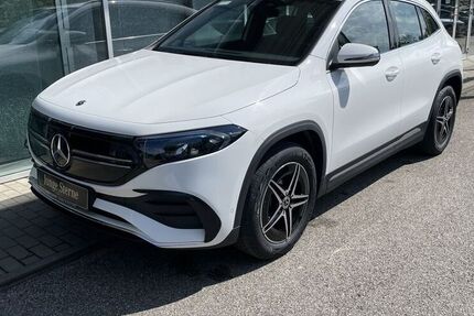 Mercedes EQA