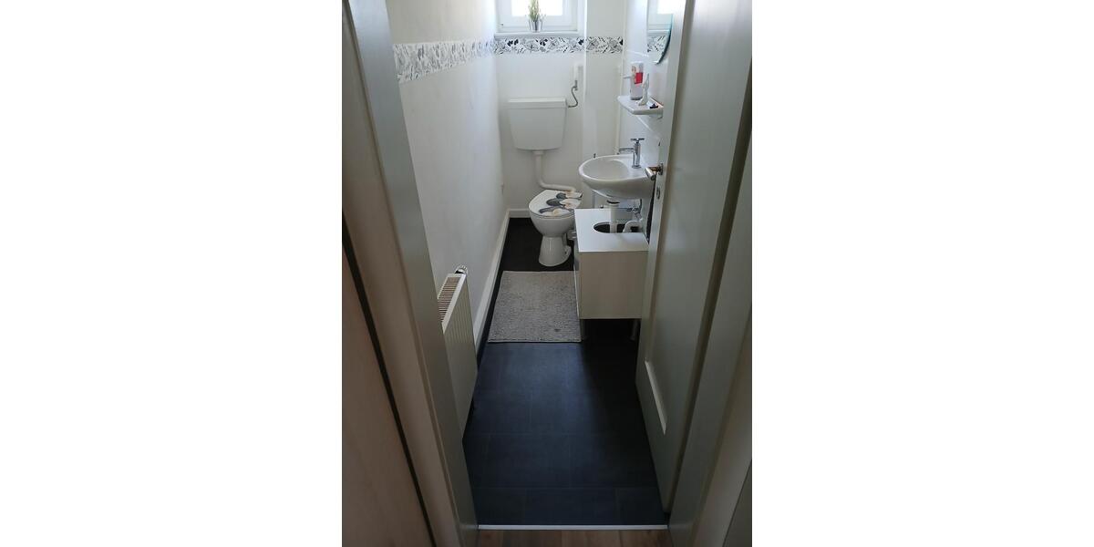 Erdgeschoßwohnung Ehingen (Donau) - 3.5 Zimmer, 90 m&sup2;, 800&euro; | Angebot:26268898
