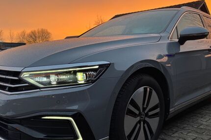 VW Passat Variant 61.818 km 25.490 &euro; Ichenhausen 89335