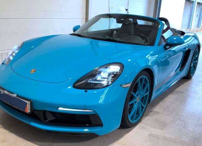 Porsche Boxster 26.492 km 68.500 € Erbach 89155