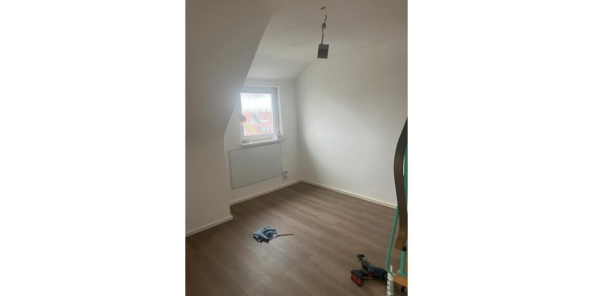 Dachgeschoßwohnung Illerrieden - 3 Zimmer, 58 m&sup2;, 1.100&euro; | Angebot:24936952