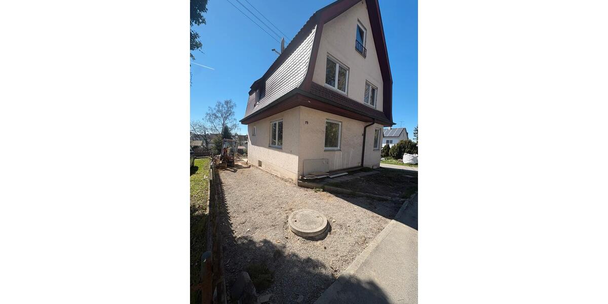 Einfamilienhaus Burgrieden - 4.5 Zimmer, 109 m&sup2;, 1.700&euro; | Angebot:26214703
