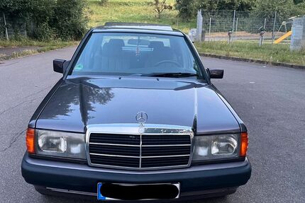 Mercedes-Benz 190 211.000 km 4.799 &euro; Geislingen an der Steige 73312