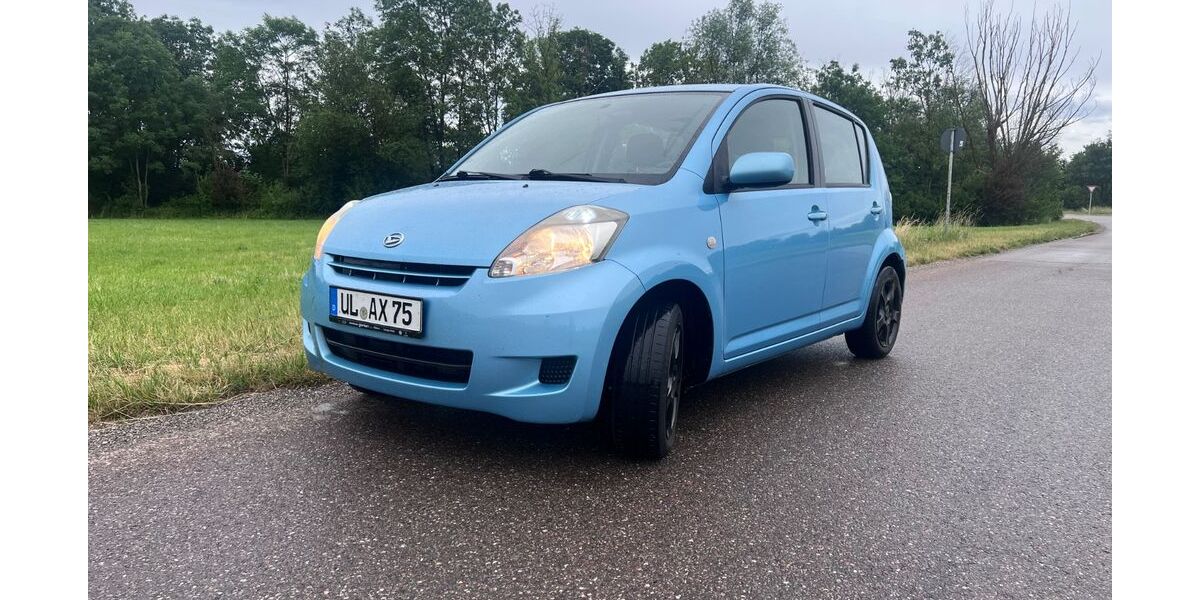 Daihatsu Sirion 126.000 km 2.995 &euro; Ulm 89073