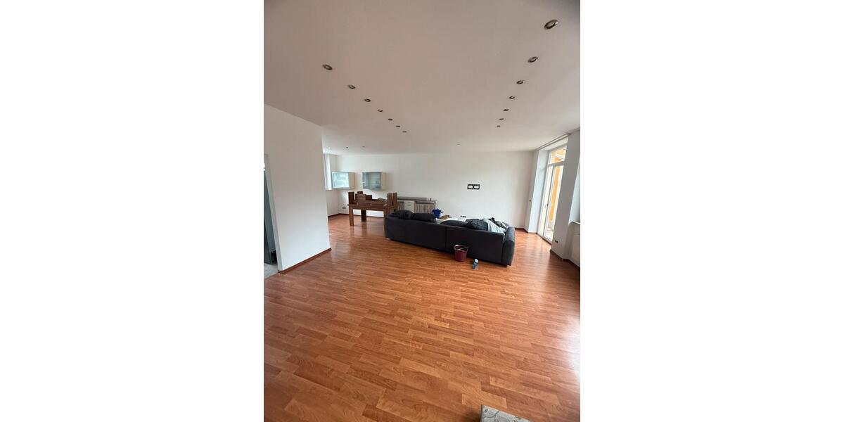 Maisonette Wohnung mit Einbauküche und Garten 5 zimmer