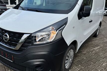 Nissan NV300