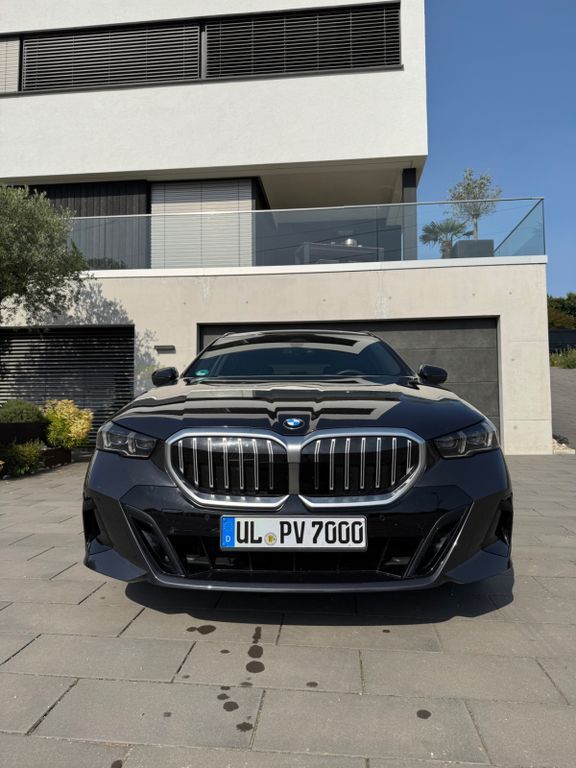 BMW 520 5.350 km 52.250 € Ehingen 89584