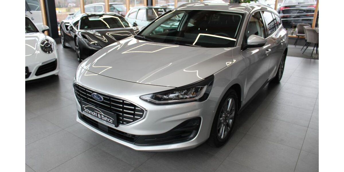 Ford Focus 63.000 km 19.490 € Amstetten 73340