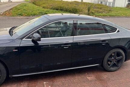 Audi A5 123.000 km 18.000 € Ulm 89075