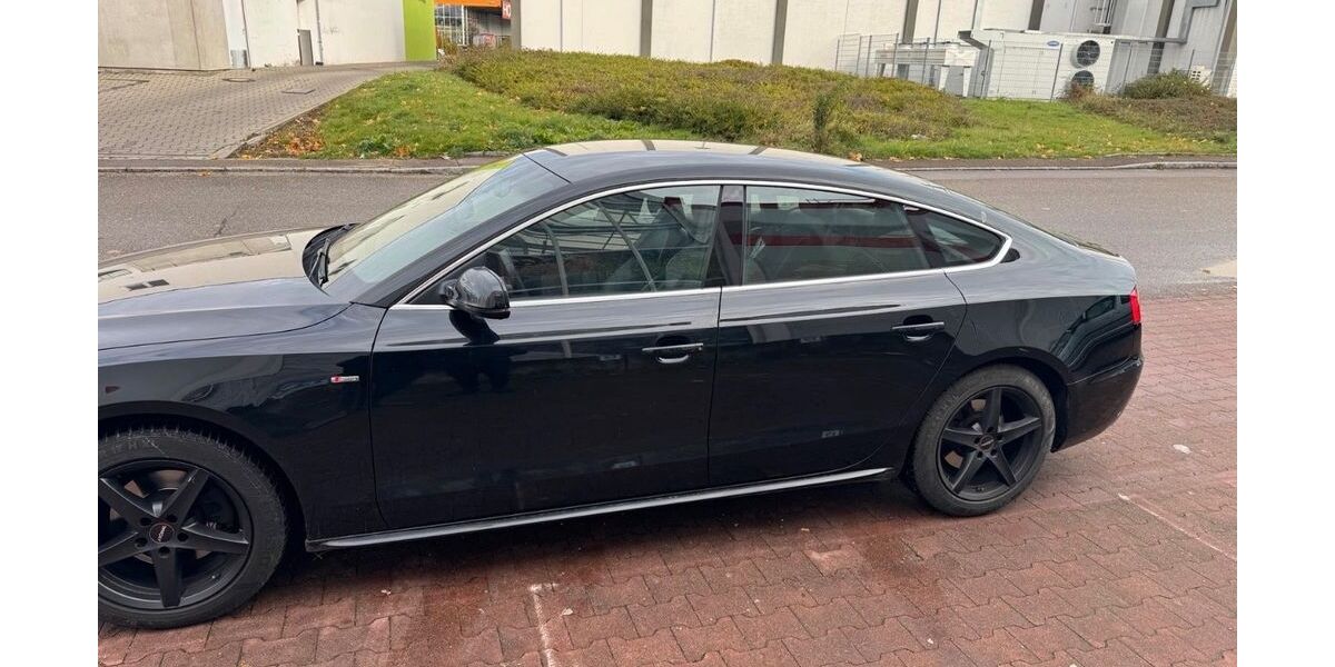 Audi A5 123.000 km 18.000 € Ulm 89075