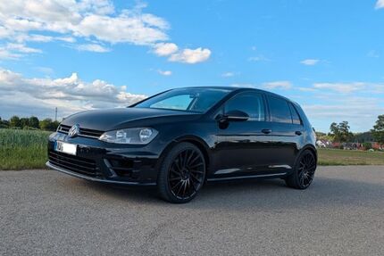 VW Golf 140.000 km 12.499 &euro; Illertissen 89257