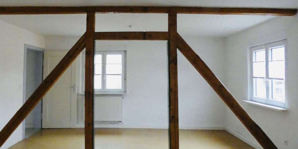 Etagenwohnung Asselfingen - 4 Zimmer, 111 m&sup2;, 185.000&euro; | Angebot:23981337