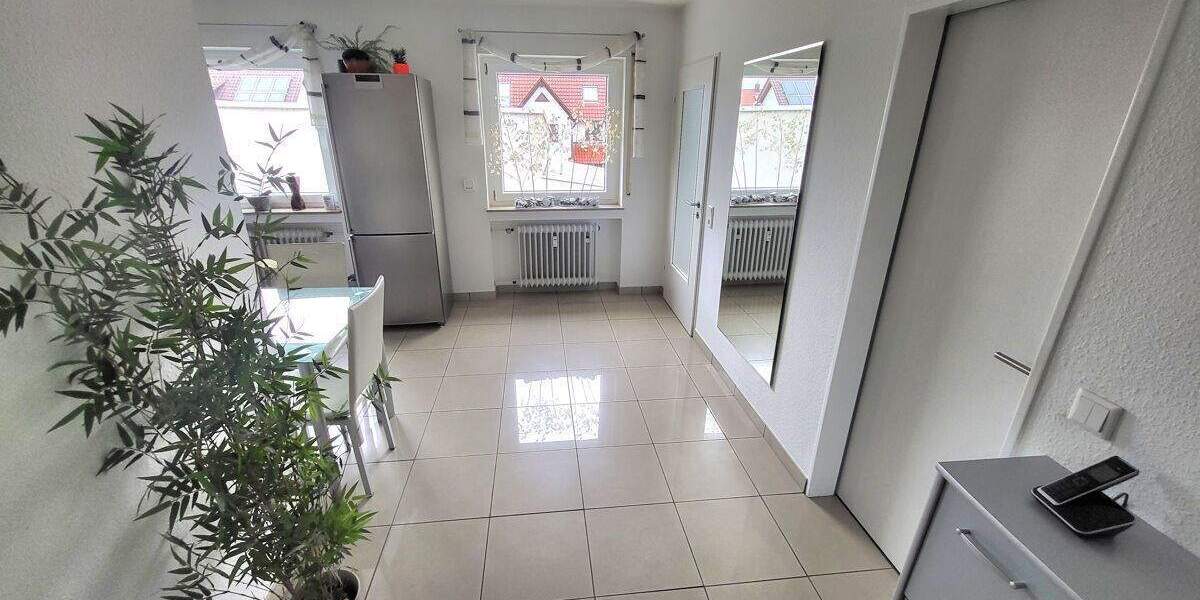 Etagenwohnung Neu-Ulm Pfuhl - 3 Zimmer, 86 m&sup2;, 330.000&euro; | Angebot:25664454