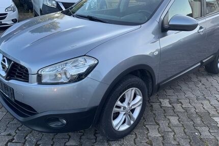 Nissan Qashqai 181.212 km 3.950 &euro; Achstetten 88480