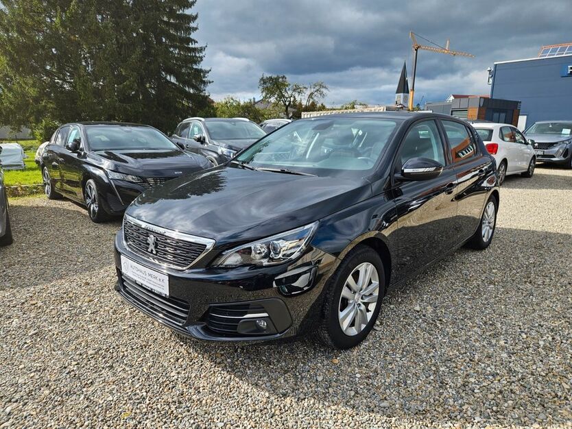 Peugeot 308 100.850 km 12.390 € Altenstadt / Iller 89281