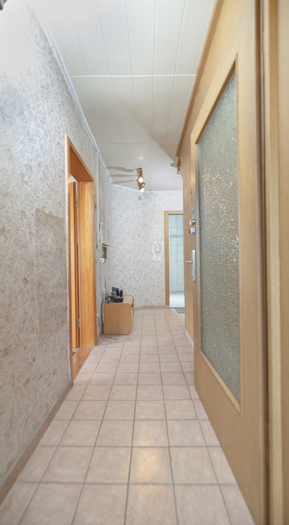 Ein bis Zweifamilienhaus mit Charme und Potenzial 8 zimmer