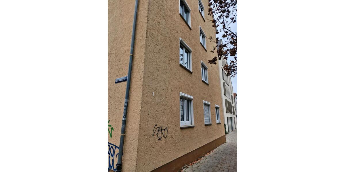 4 Zimmer Wohnung in Ulm StadtmitteBalkonEinbauküche85qm 4 zimmer